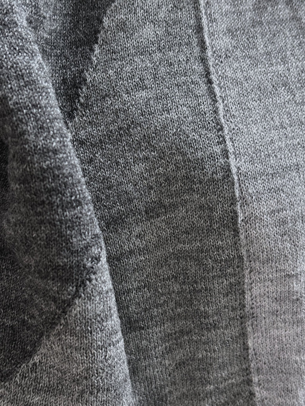 Clos Up Grey Combo Scarf Color