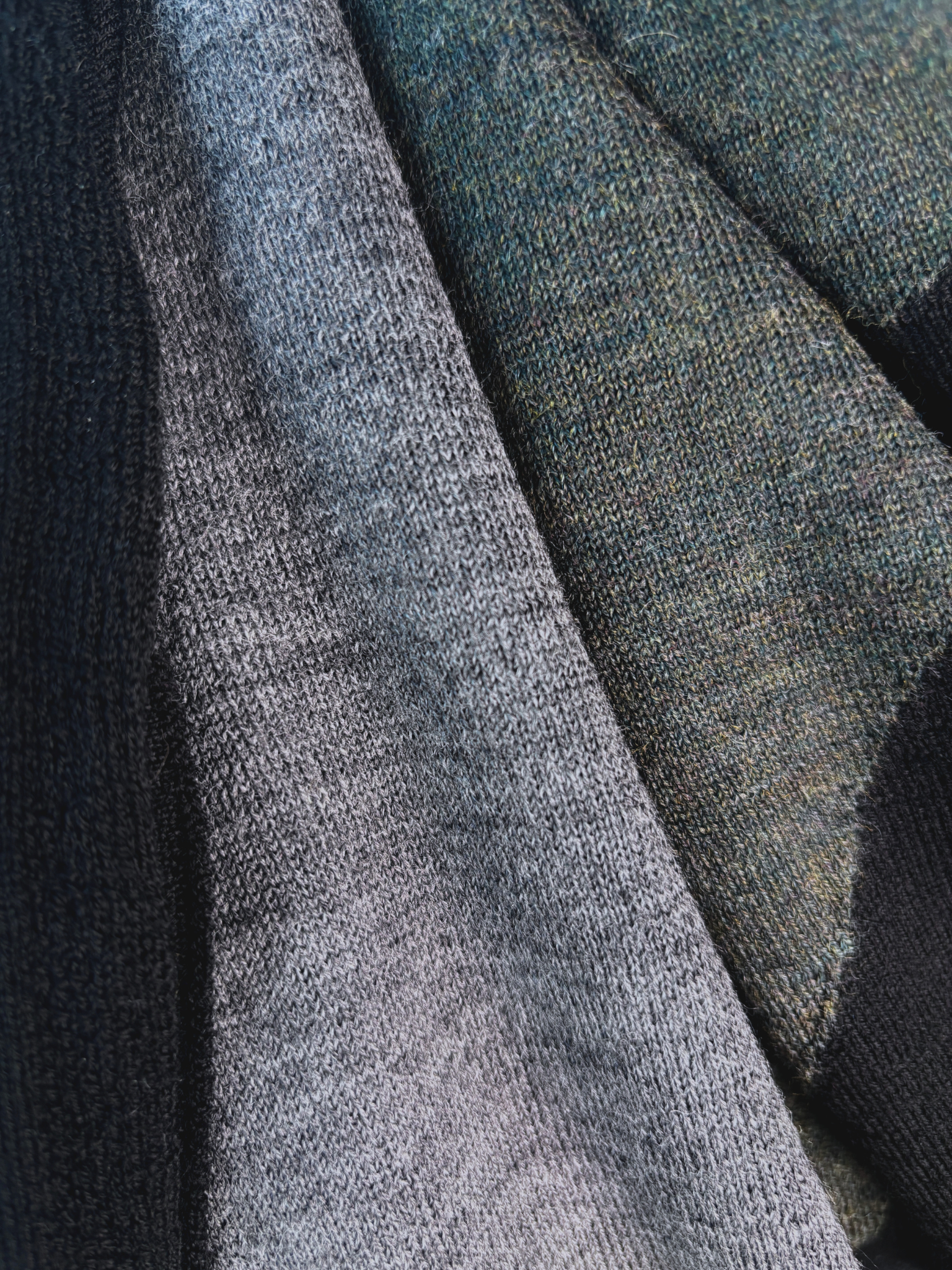 Close Up color of square scarf