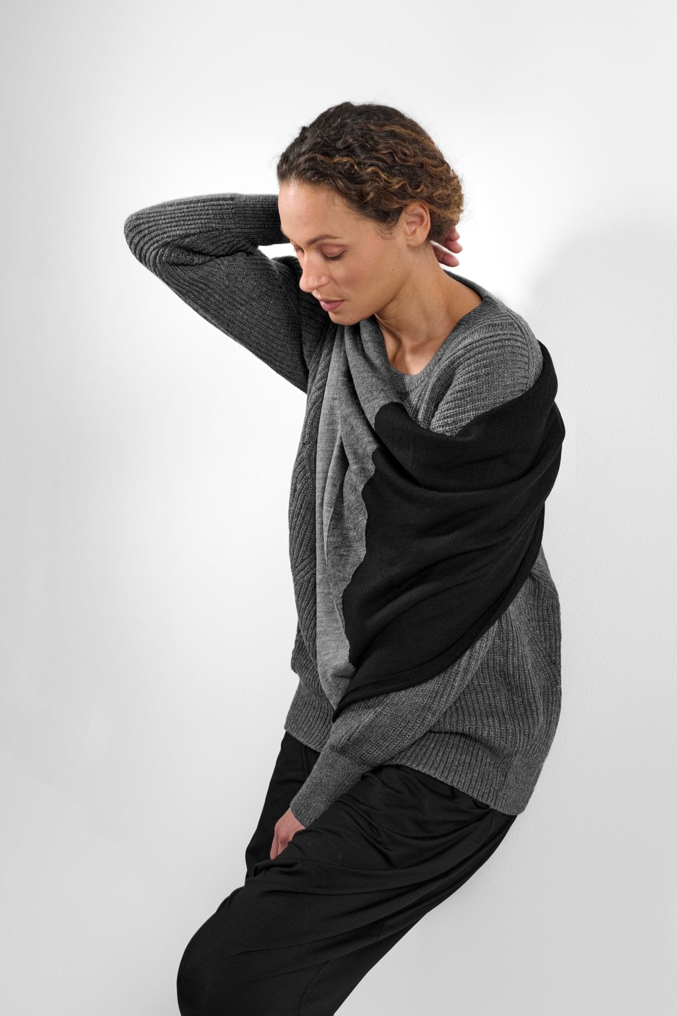 Quadra Square Extrafine Italian Merino Scarf, Black/Charcoal/Light Grey