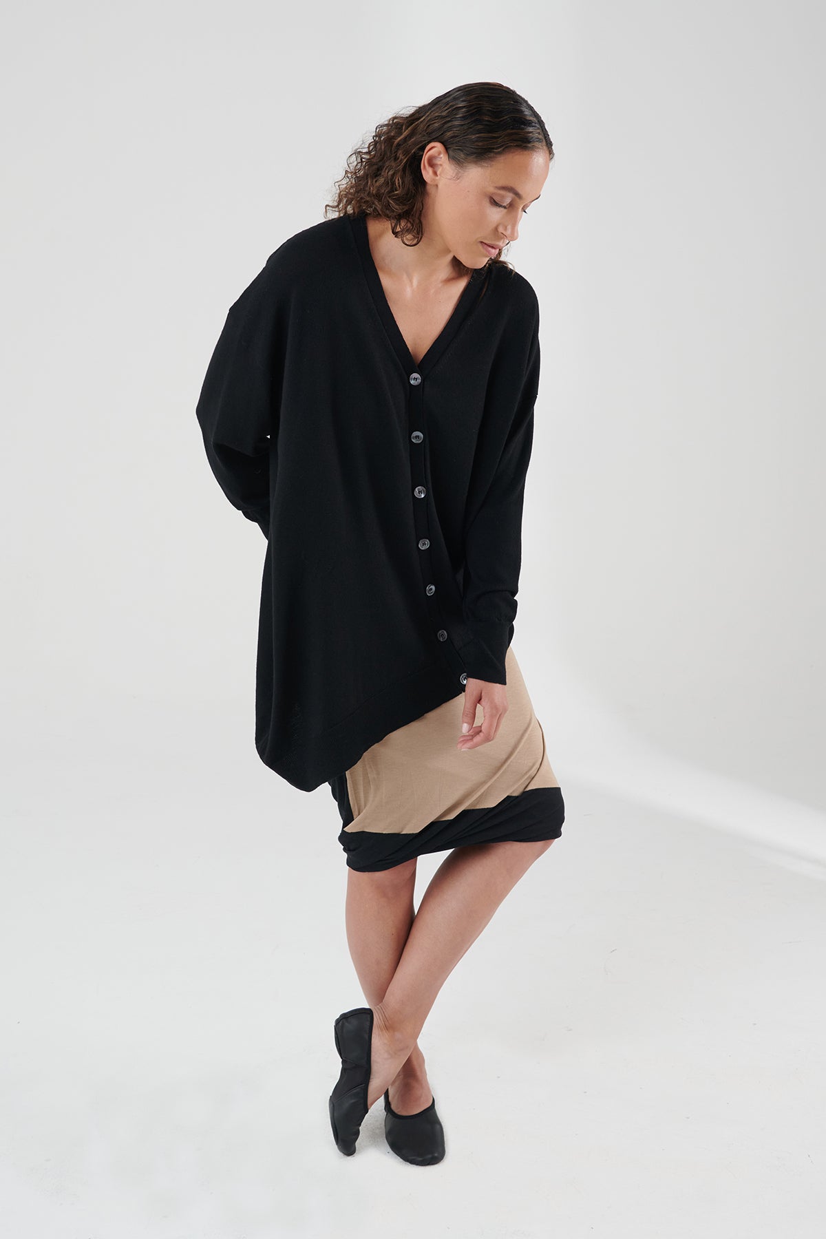 Curva Merino Cardigan, Black